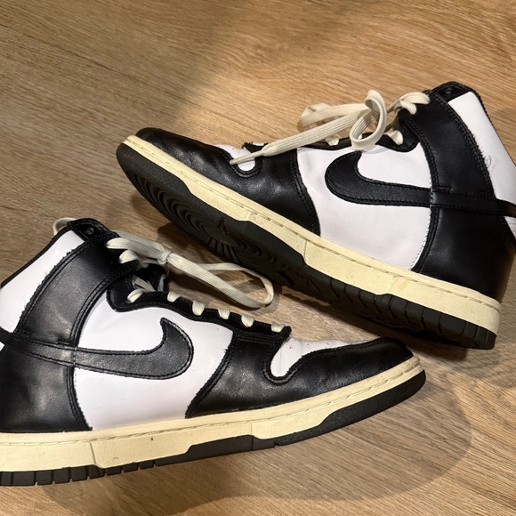 Nike Dunk High Vintage Black W8.5 - Picture 1 of 6